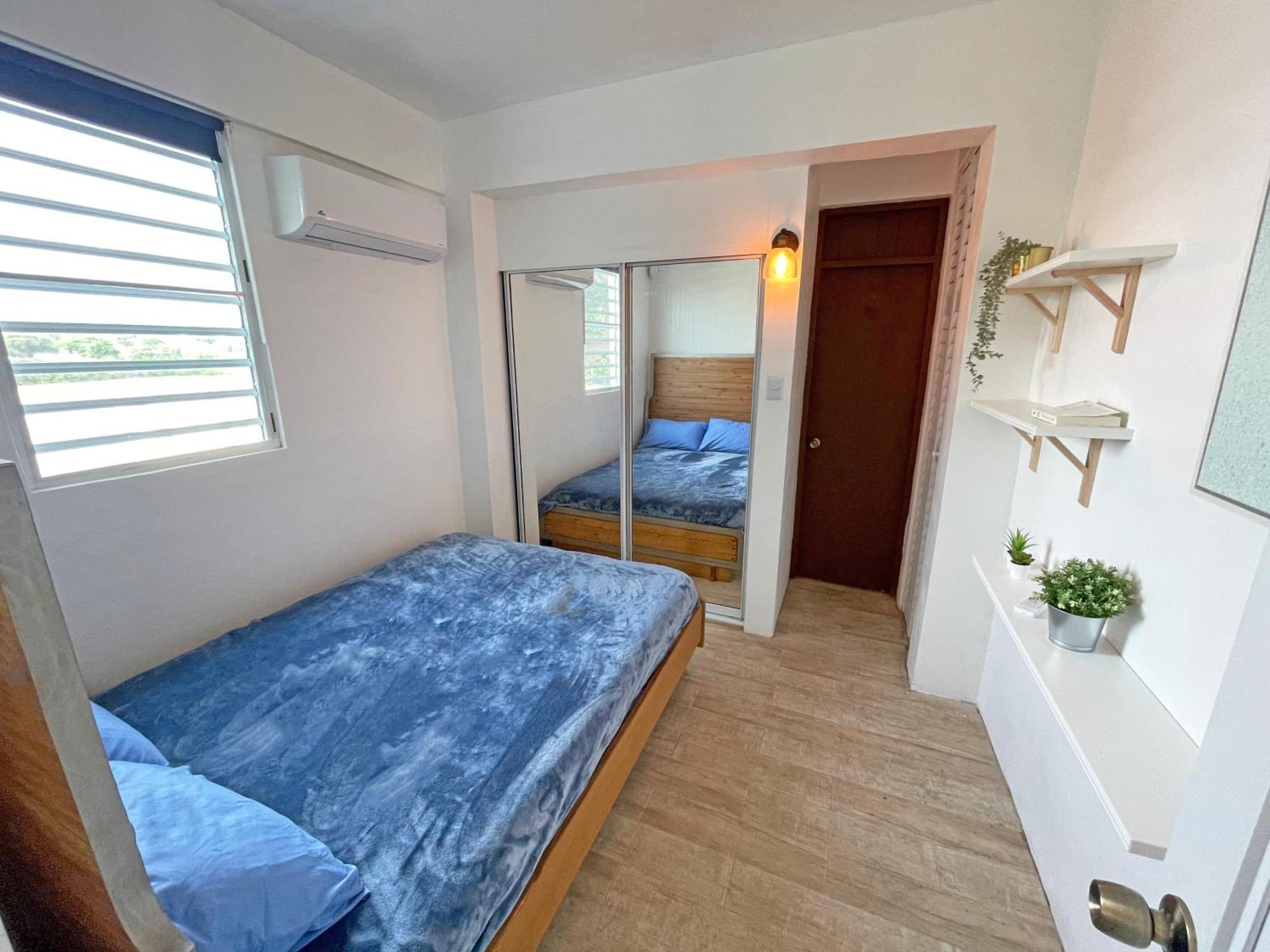 Palmeras Beach Apartments - Playa Santa Guanica Oda fotoğraf