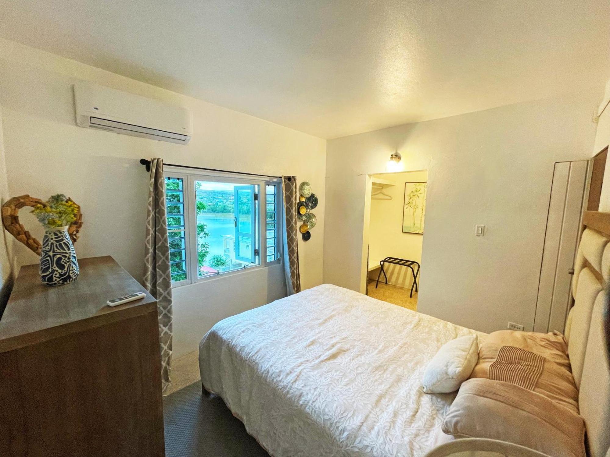 Palmeras Beach Apartments - Playa Santa Guanica Oda fotoğraf